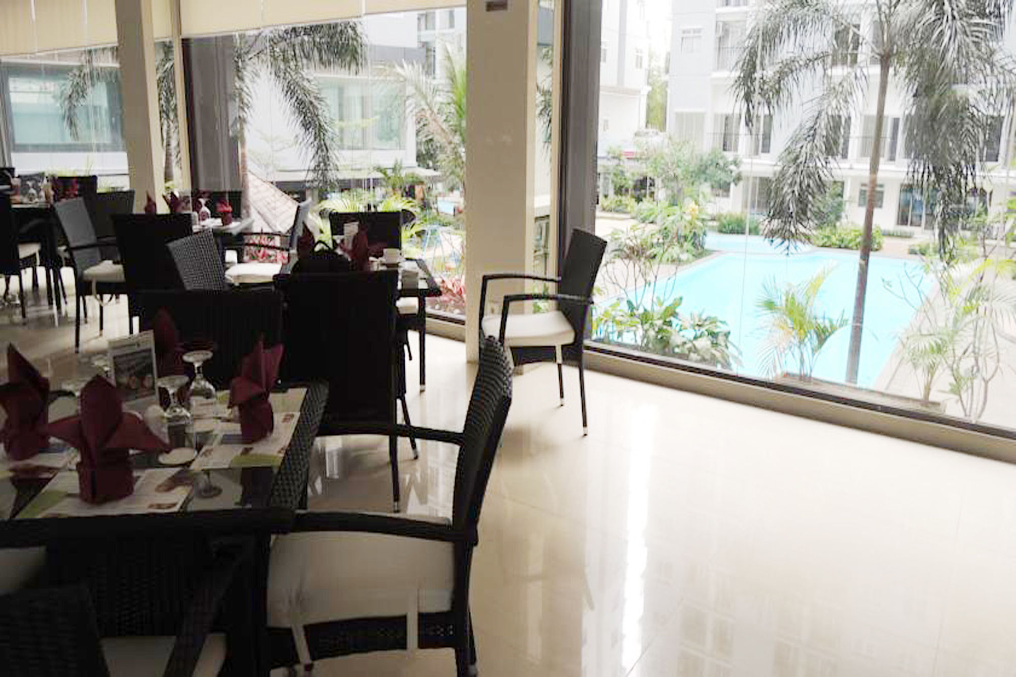 Sahid Mutiara Karawaci Hotel Tangerang Exterior foto